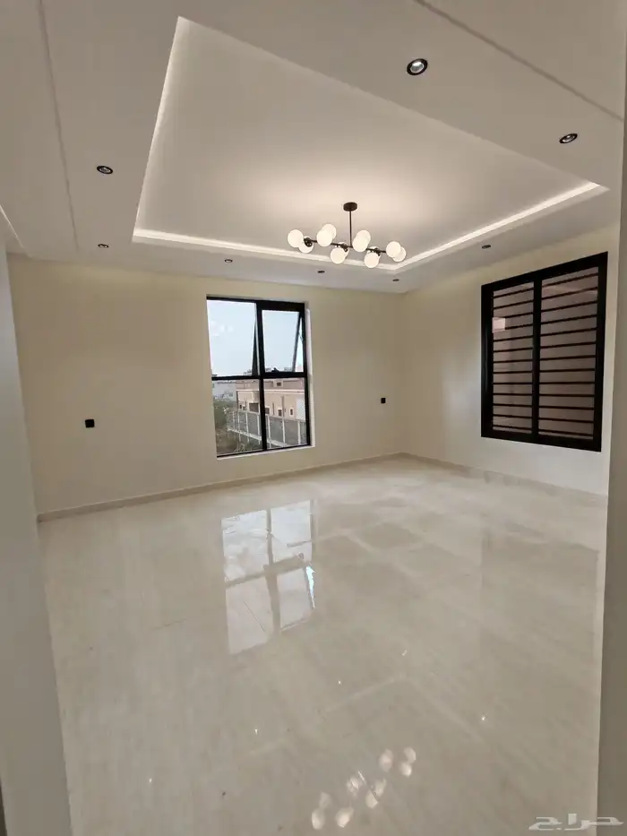 للبيع روف مع ملحق وغرفه مشب تشطيب فاخر ( احد رفيده) 7