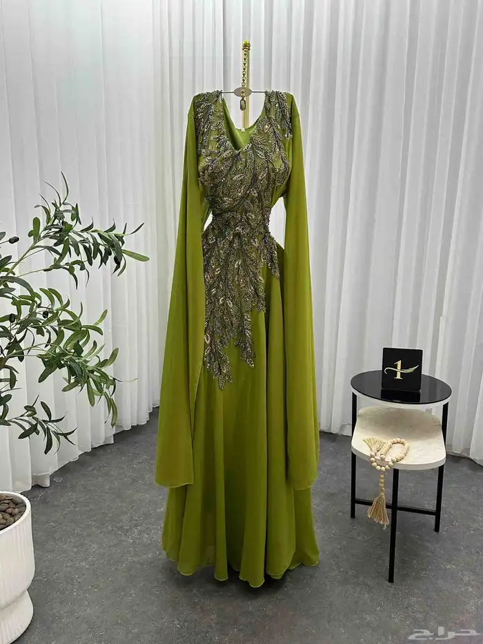 تميزي باأطلالة ساحرة مع مؤسسة الأسطورة للملابس 15