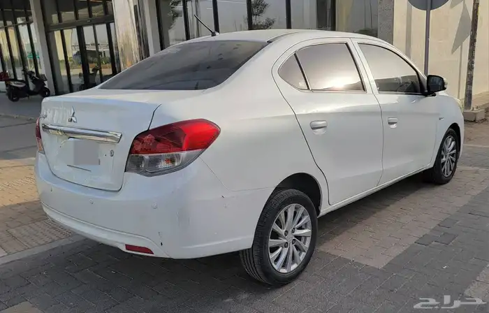 ميتسوبيشي اتراج 2019 فل كامل قير شاص ايرباق وكاله ممشى 88الف 1