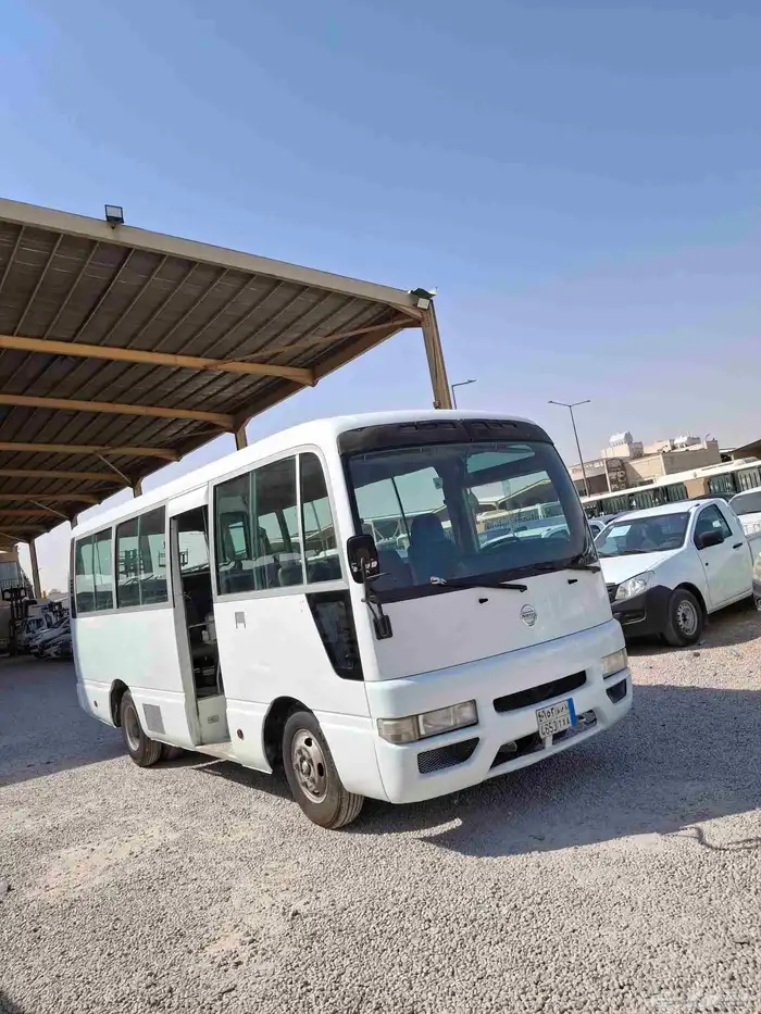 باص نيسان مديل 2008 راكب 25 3