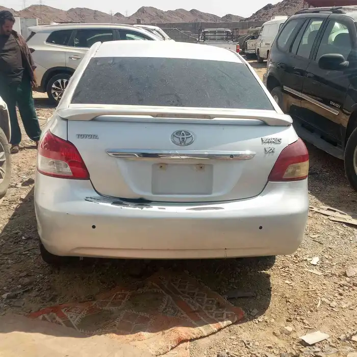 تويوتا يارس 2010 0