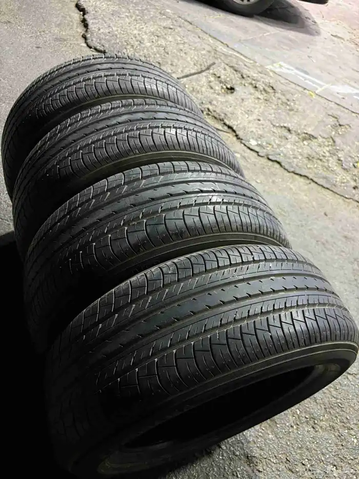 كفرات 215 55 17 كامري افلون يوكوهاما 0