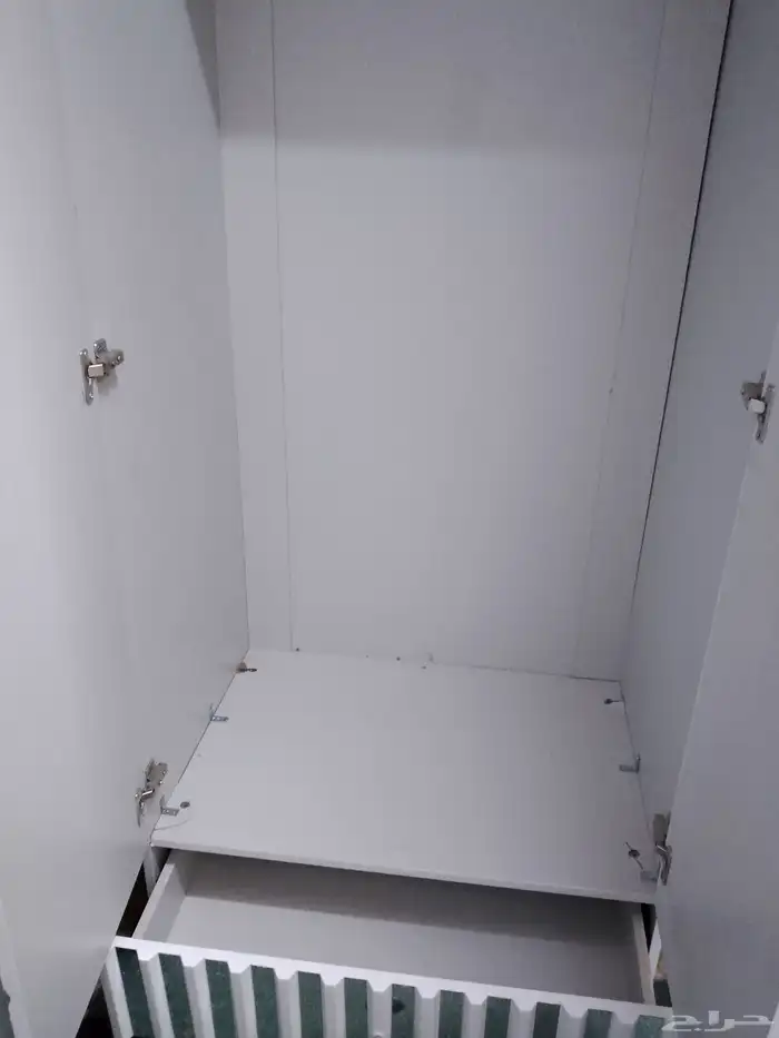 دولاب ايكيا جديد مره نظيف درجه الاولى السبهاني 5