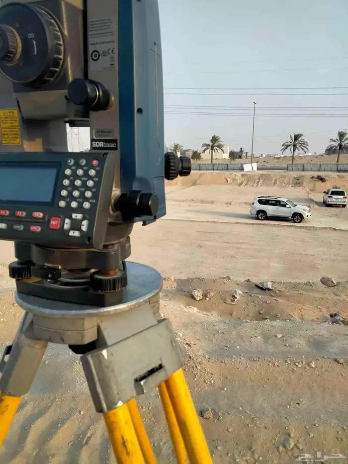 مهندس مساحة مس اح ميداني خبرة ميدانية في أعمال الرفع 2
