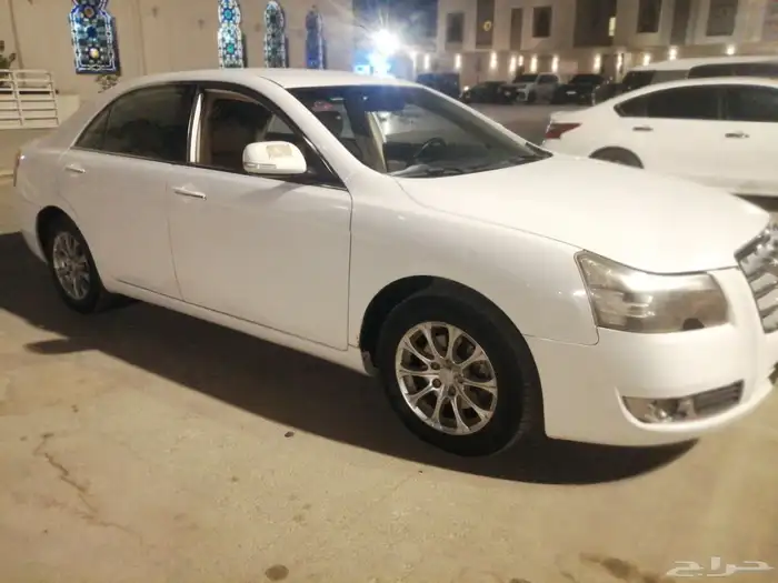 جيلي اي سي 8 2013 9