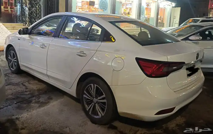 MG5 LUX Full Option 4