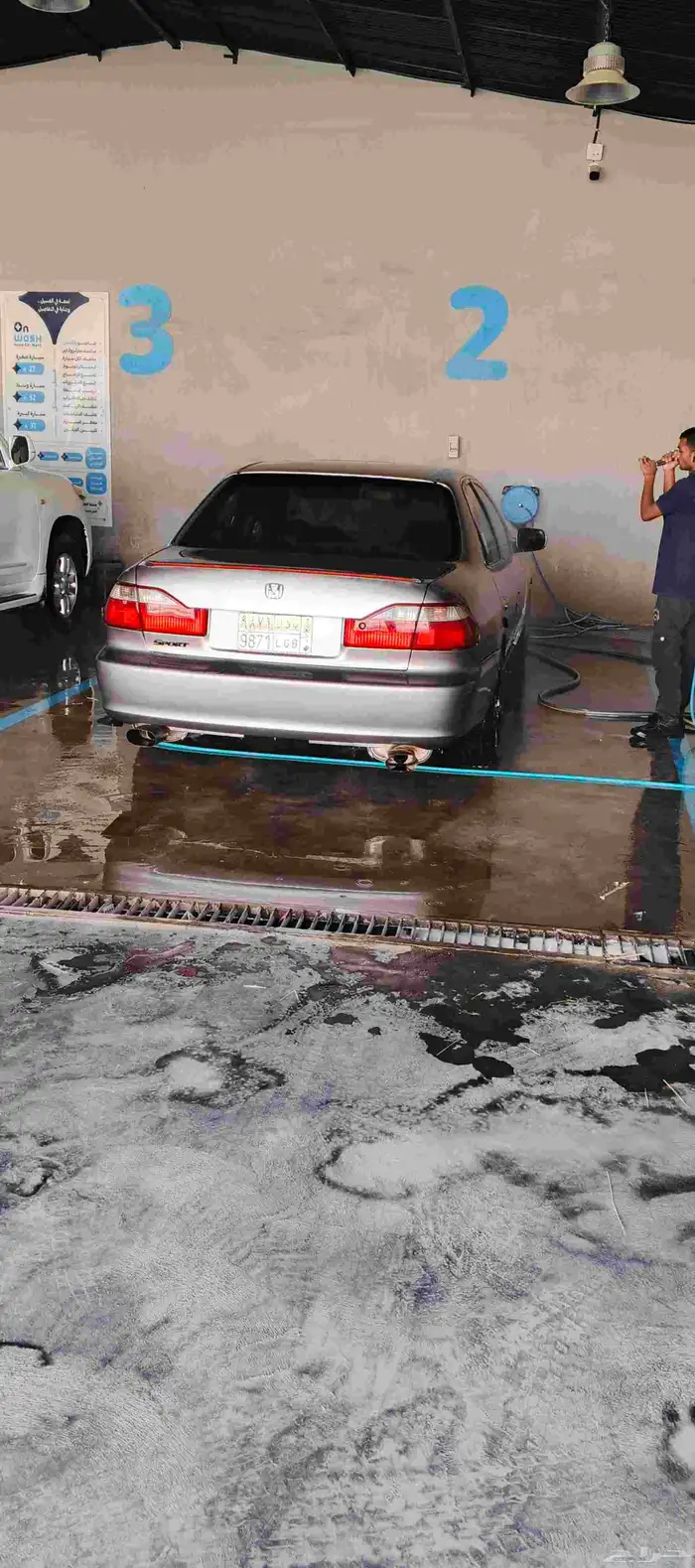 هوندا 2001 V6. 1