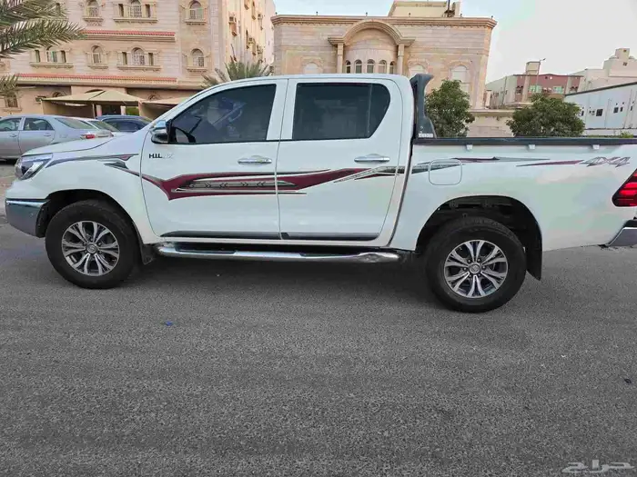 هايلوكس 2018 توماتيك 9