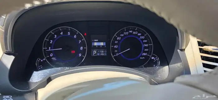 إنفنتي QX70 2015 بحالة ممتازة 17