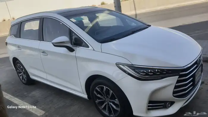 BYD MAX 2020 1