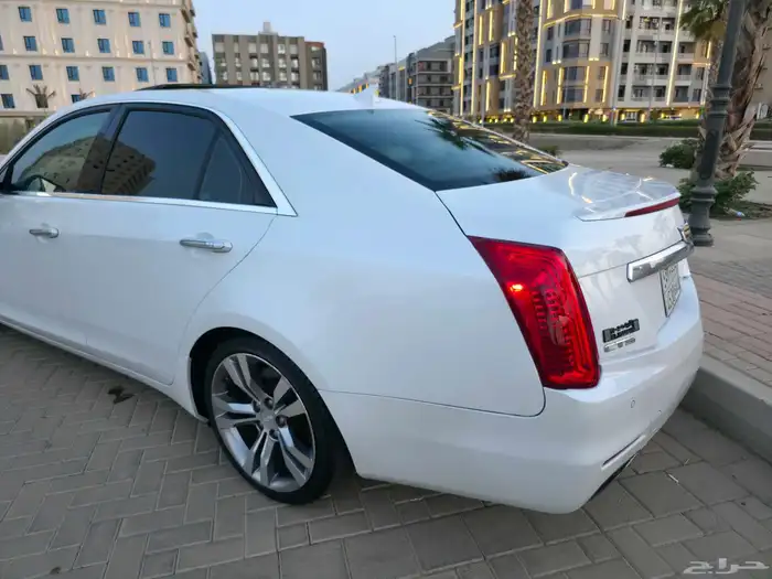 كاديلاك CTS 6