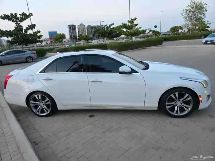 كاديلاك CTS 2
