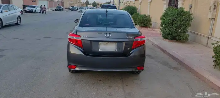 تويوتا يارس 2017 5