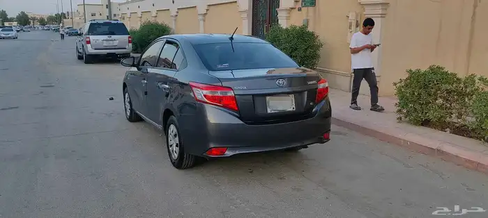تويوتا يارس 2017 3
