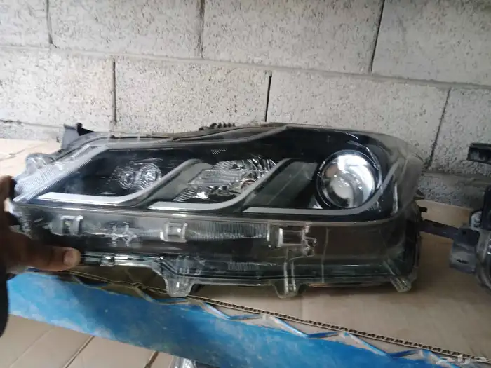 يتوفر لدينا شمعات كورلا موديل 20 22 يتوفر قطع كرولا كامل 2