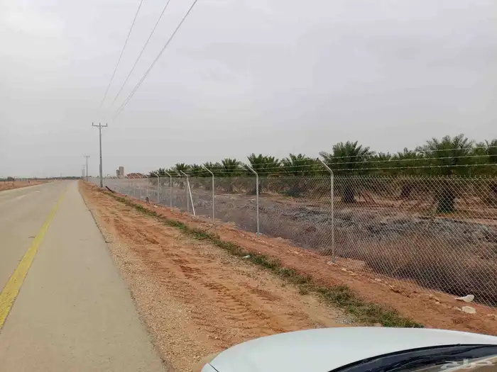 نحن نقوم بتوريد وتركيب جميع انواع الشبوك 4