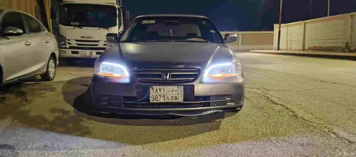 هوندا 2001 V6. 0