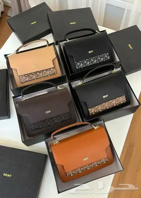 يوجد لدنيا جميع انواع الشنط جمله وقطاعي 7