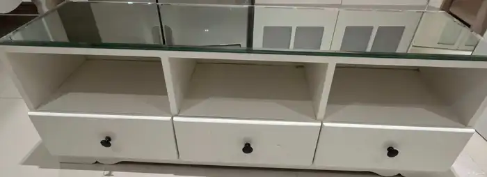 طاولة تلفاز 0