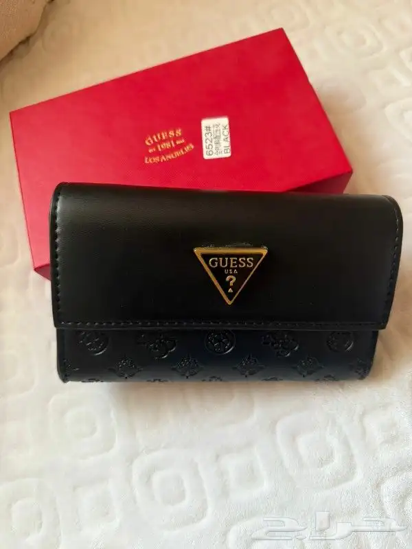 يوجد لدنيا جميع انواع الشنط جمله وقطاعي 1