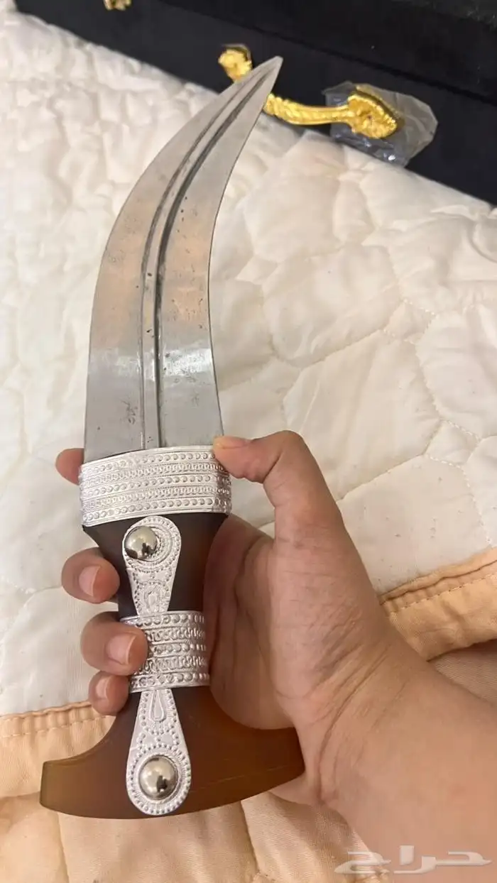 جنبيه للبيع ب100 1