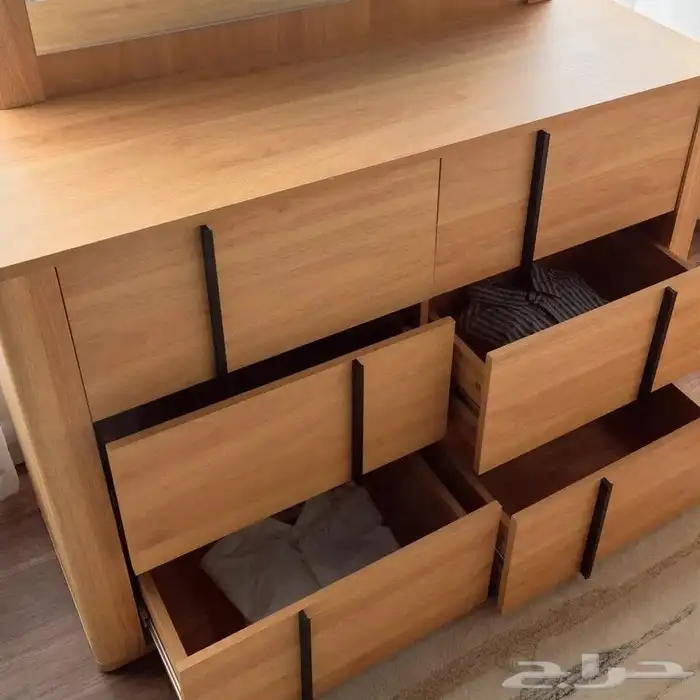 ي بلاش طقم غرفة نوم بدون دولاب ب 1599 ريال جديد هوم سنتر 7