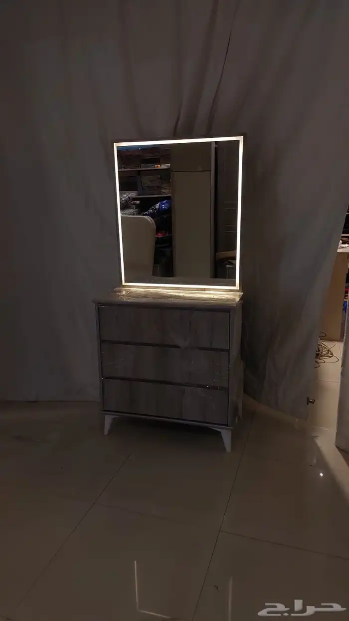 سرر ودواليب كمدينات حاهزه 12