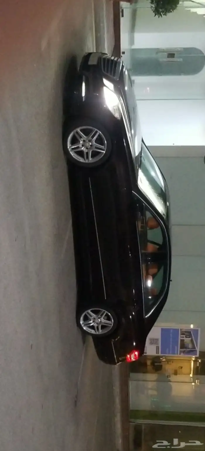 مرسدس E300 2