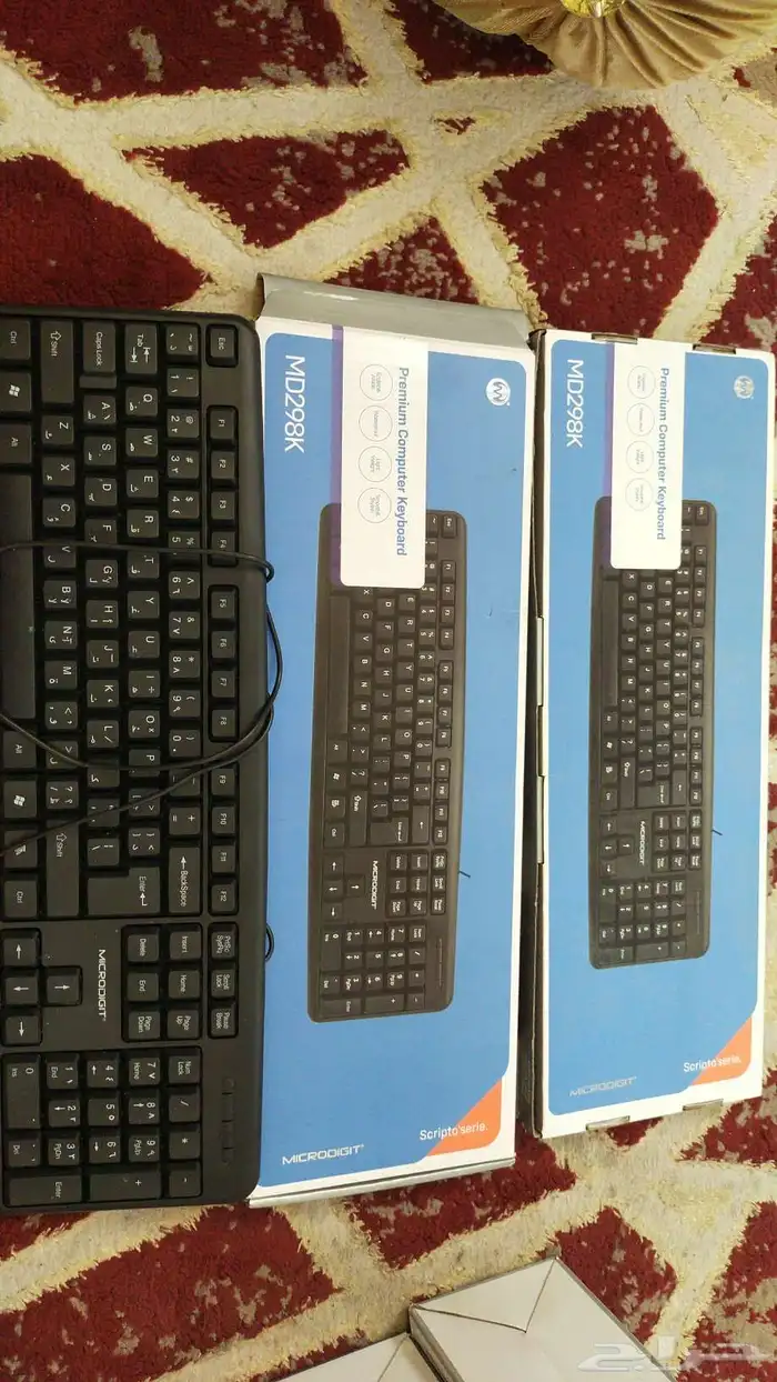 بروجيكترات واجهزة تسجيل فيديو رقمي واحبار طابعات وكيبوردات 5
