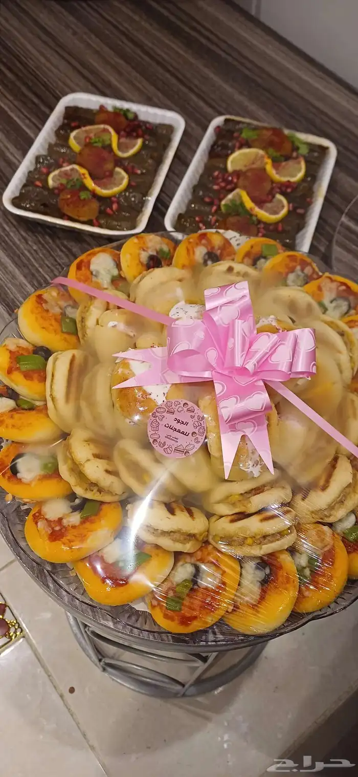 مخبوزات طازجة كل يوم 9