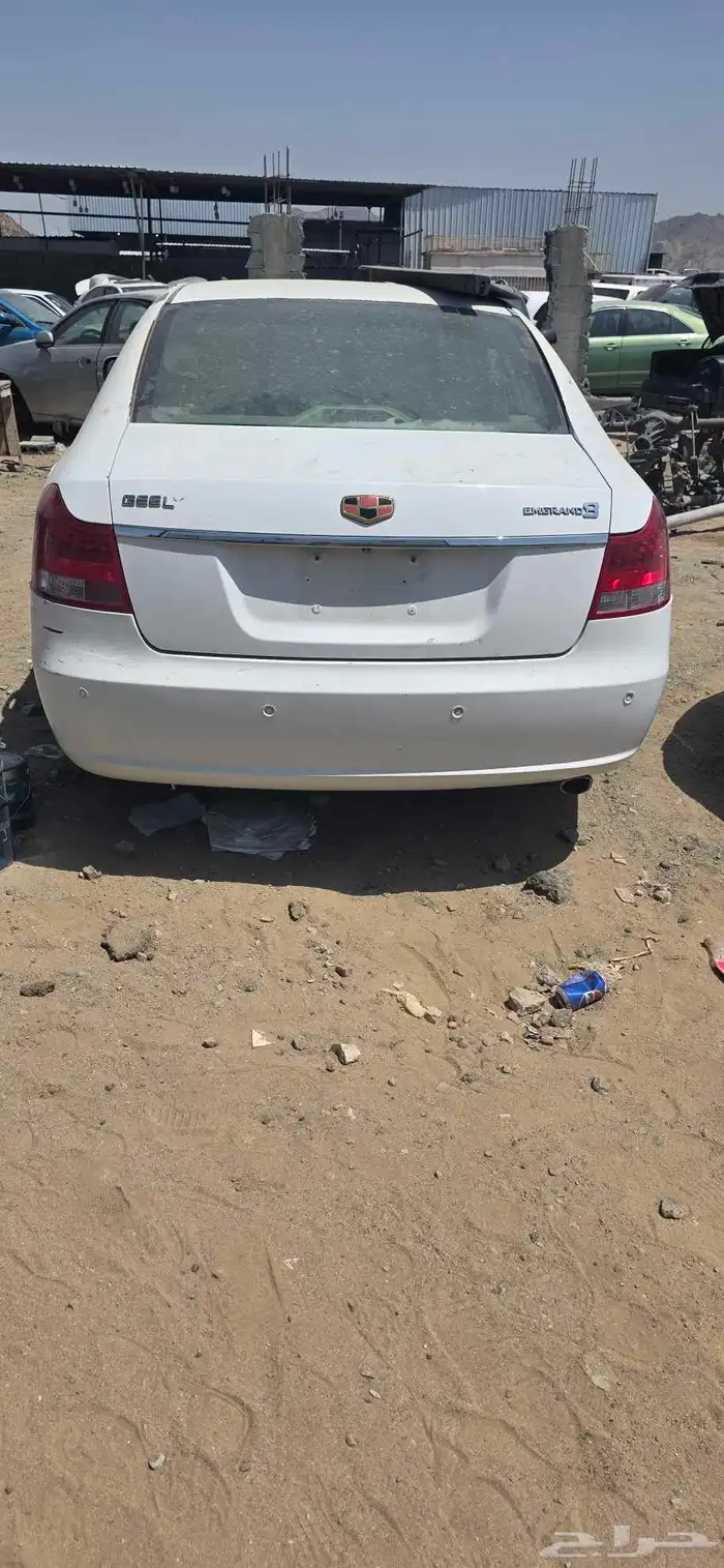 جيلي 8 و 7 للبيع قطع غيار 2014 0