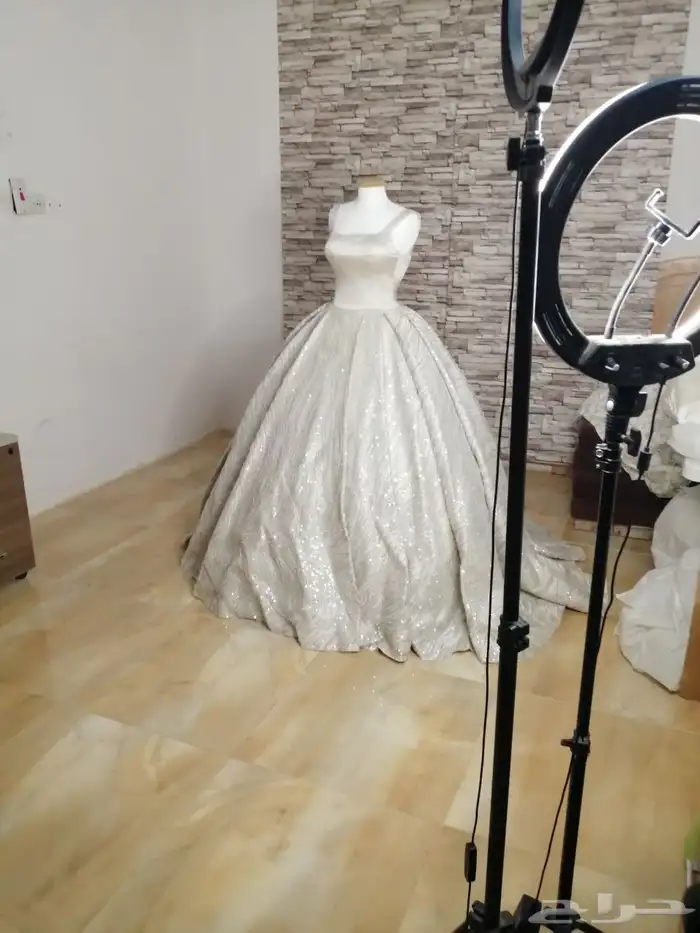عرض تصفية أي فستان زفاف أو ملكة ب 500 فقط 2
