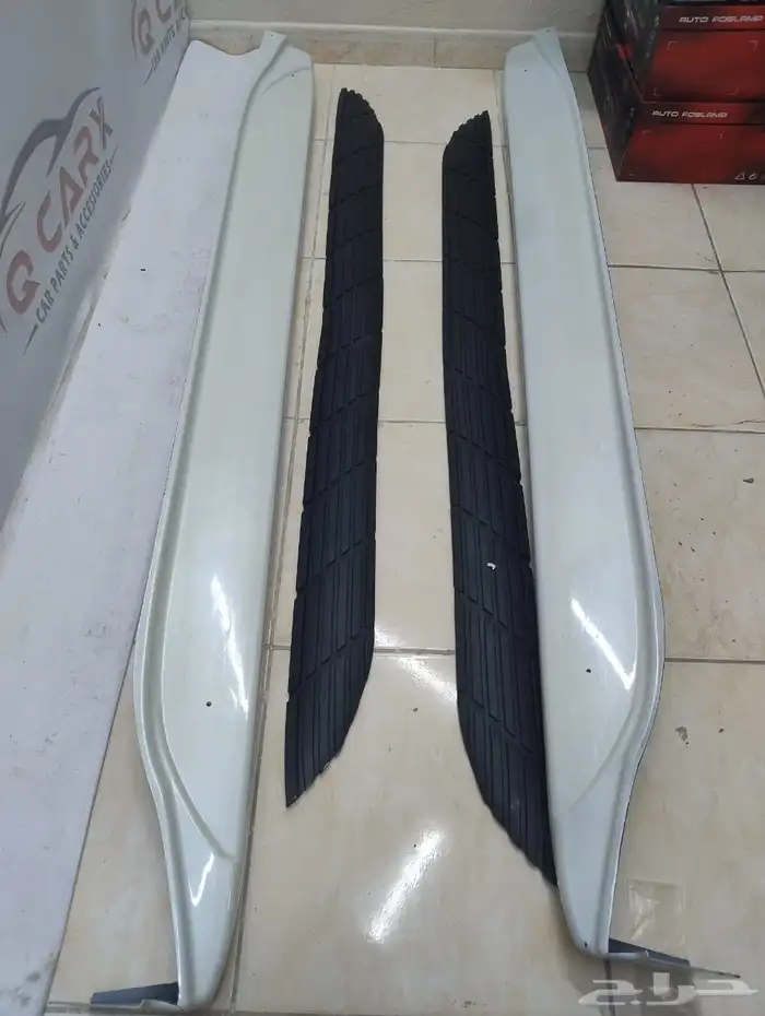 دعسات جانبيه لاندكروزر 2006 إلى 2007 ابيض لولي 5