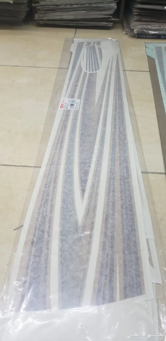 خطوط استيكرات لاند كروزر GXR خليجي 5