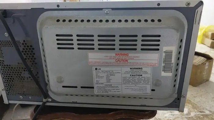 مايكرويف LG استعمال خفيف جدا بحالته 1