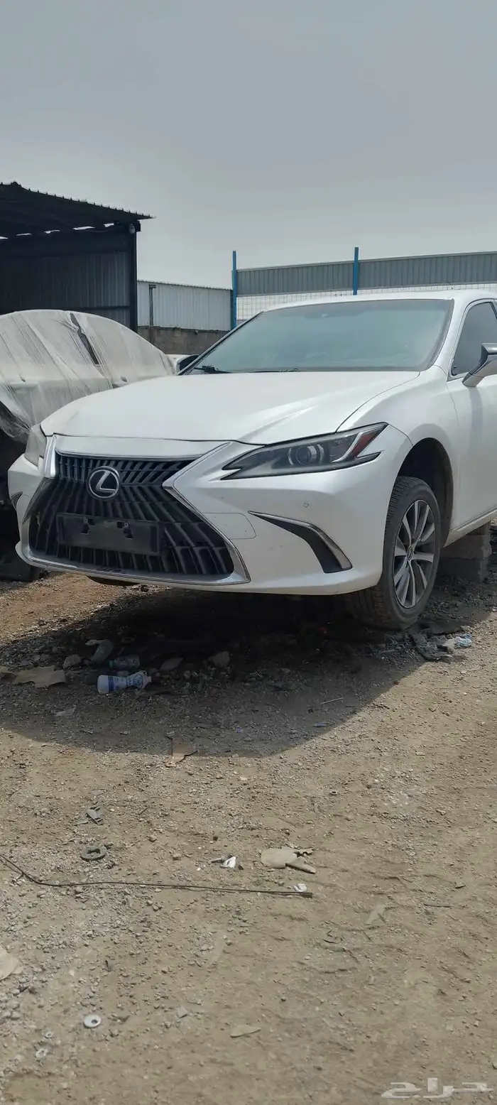 يوجد لدينا جميع انواع قطع غيار السيارات المستخدمه تشليح 3