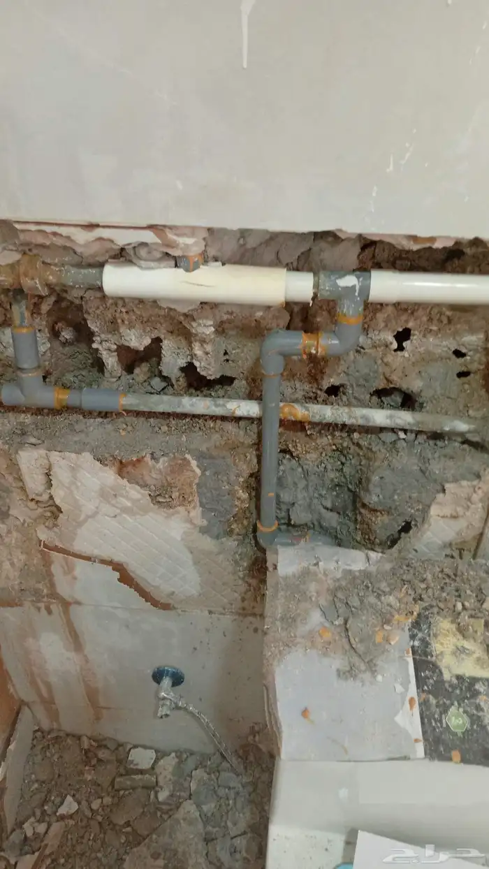 سباك و كهربائي عام بي الرياض 18