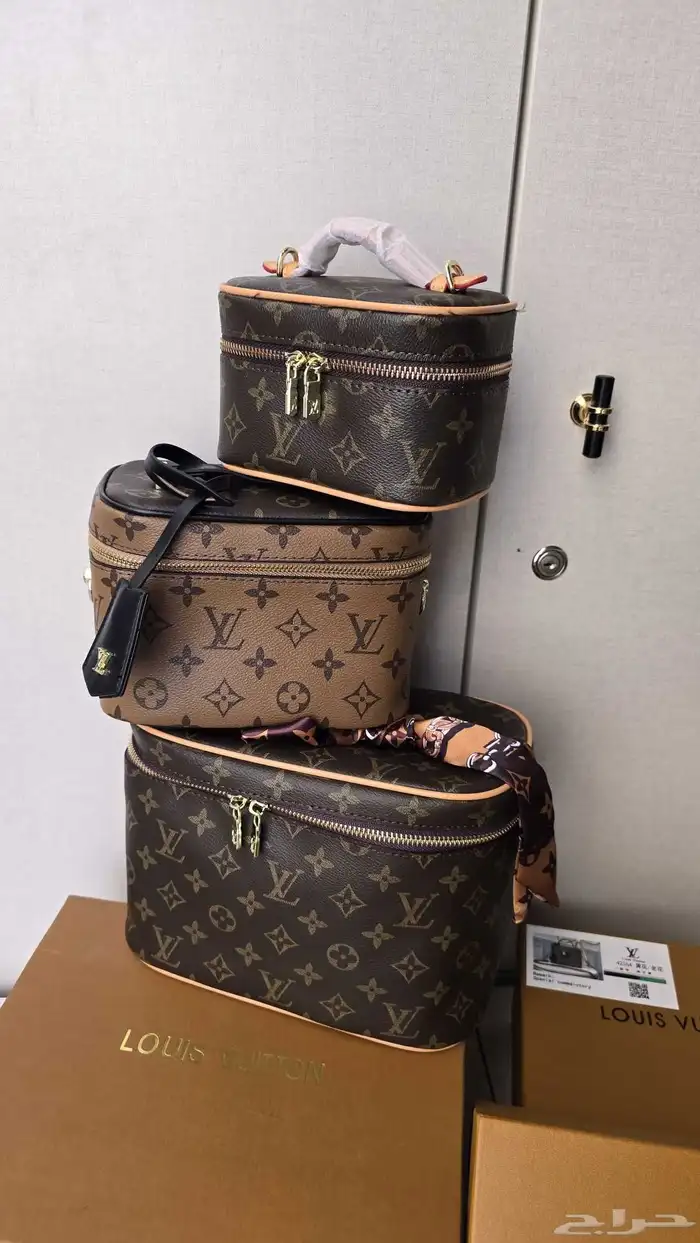 شنطه ماركات جمله وقطاعي لطلب واستفسارات 3