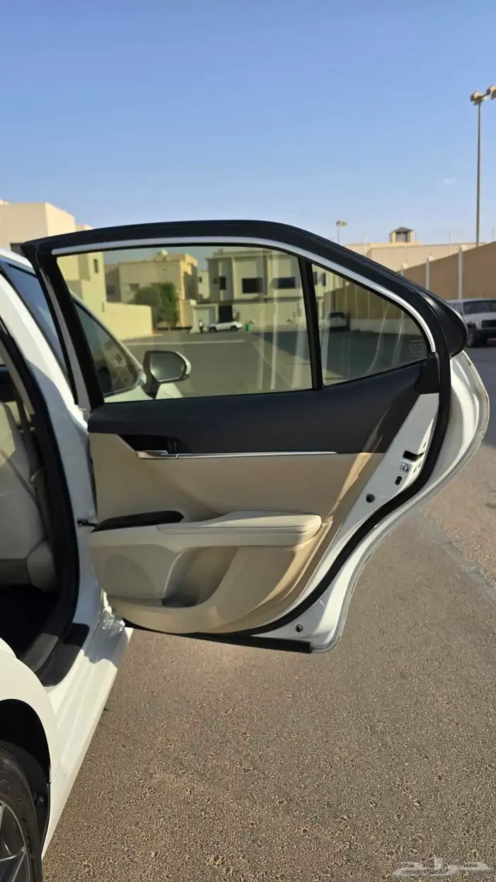 كامري 2022 هايبرد GLE-X شرط 19