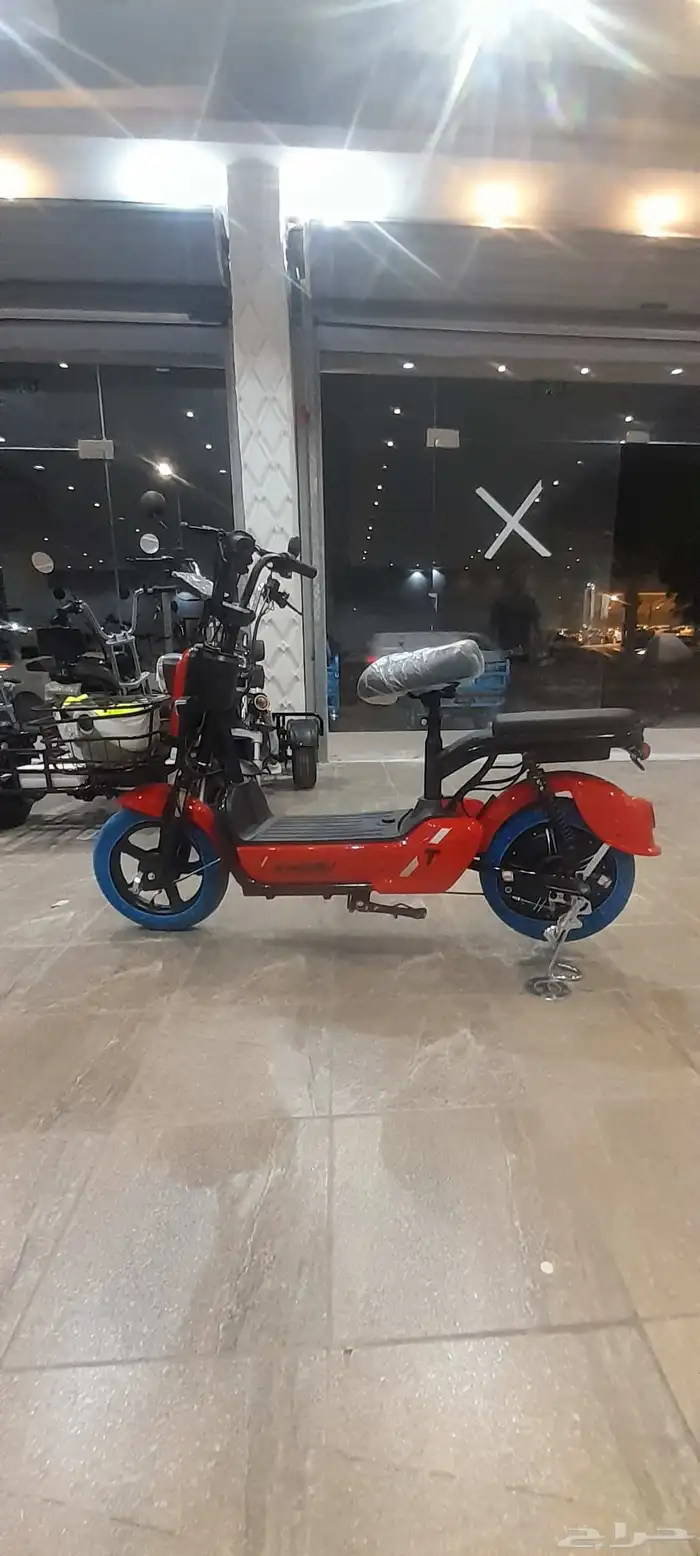 اسكوتر كهربائي 1