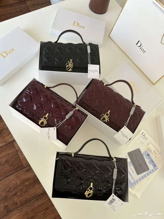 شنطه ماركات جمله وقطاعي لطلب واستفسارات 0