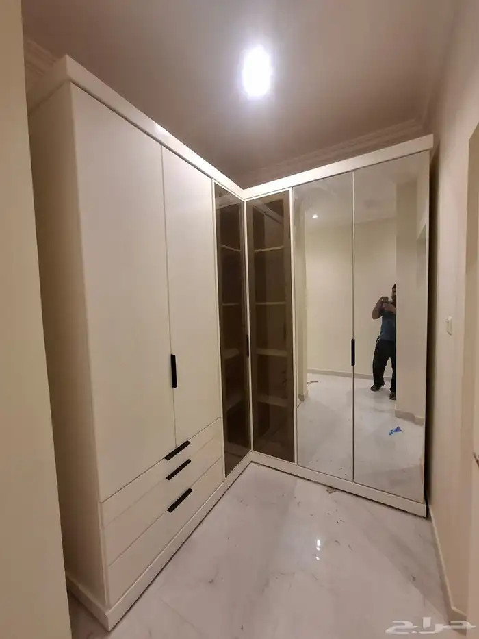 خزانه ملابس 1