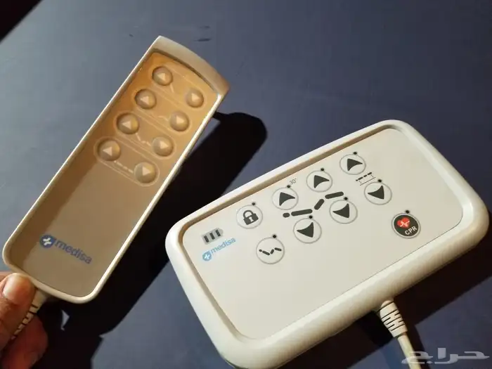 سرير طبي كهربائي 3