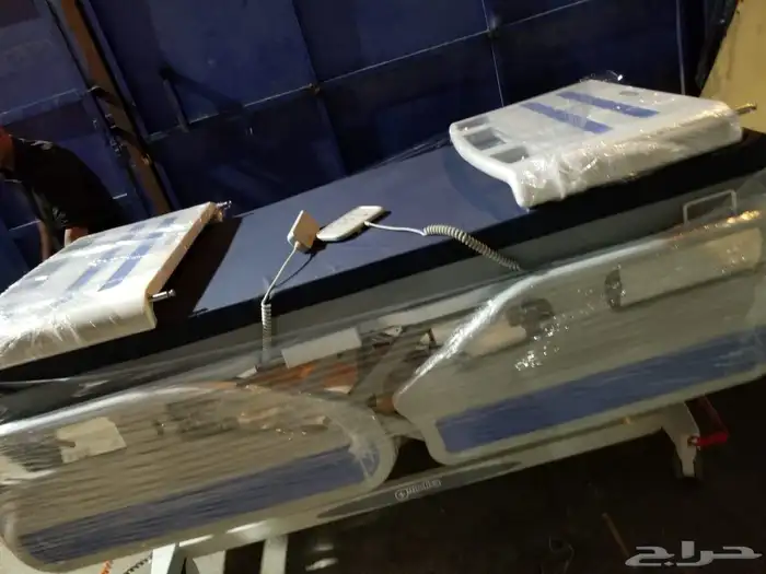 سرير طبي كهربائي 7