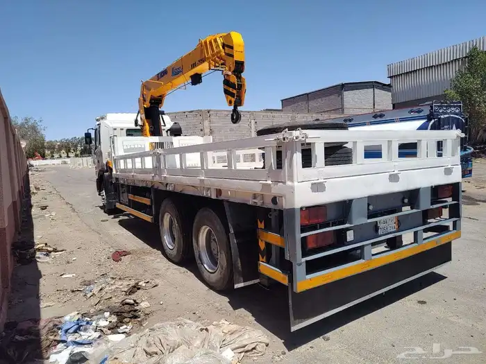 للبيع سيارة جاك سكس 2014ونش كرين عشرة طن شغال شهري مع شركة 1