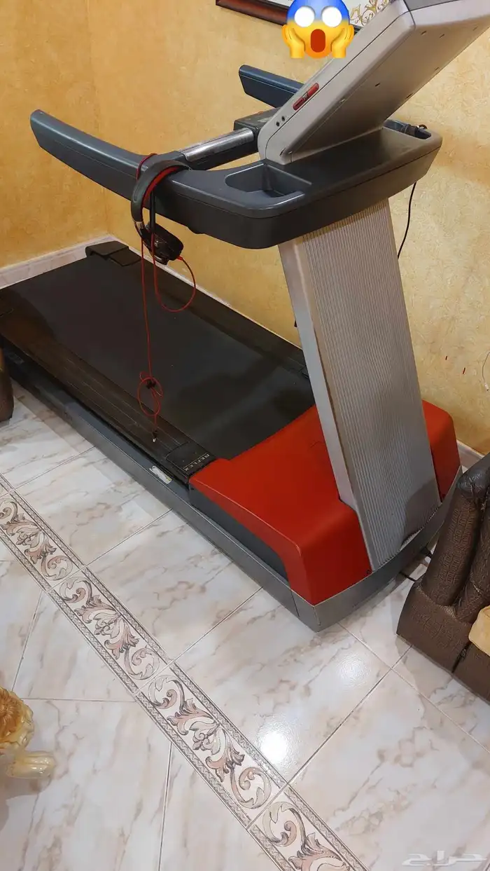 سير رياضي كهربائي كبير للأندية أمريكي freemotion ليمتد اديشن 4