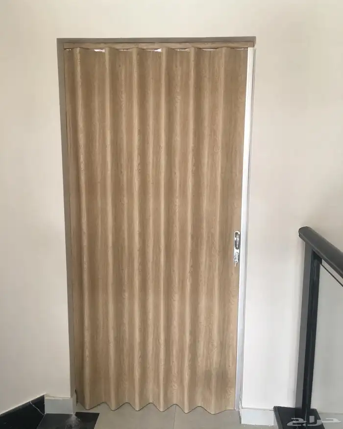 ابواب سحب سحاب سحابة جلد وبلاستيك كورديون 0