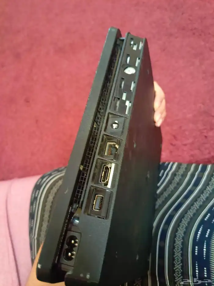 سوني 4 و شاشه 4