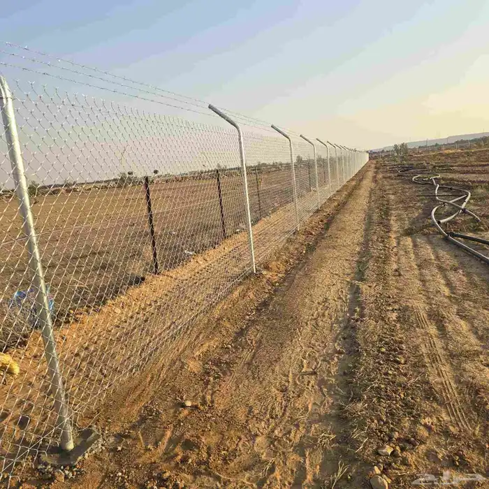 يوجد الدينا توريد وتركيب شبوك 0