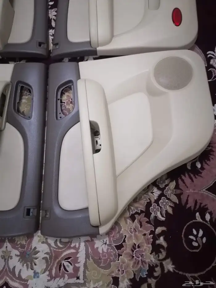 طقم طوابق أبواب لون بيج اصلي وكاله يوكن وتاهو 2007 إلى 2014 3